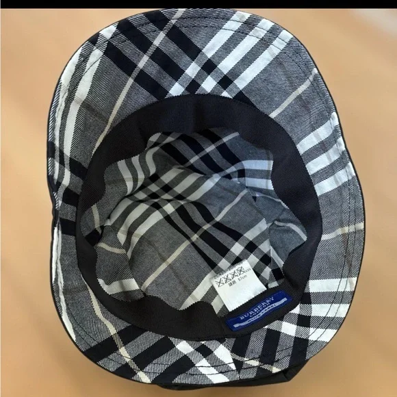 Burberry Bucket Hat, 2-Way, Pony Embroidery, Check Pattern